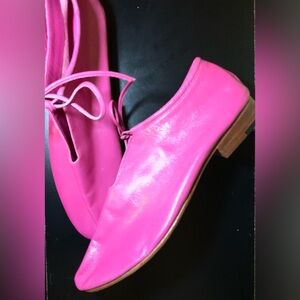 NWOT Martiniano Bootie Leather Glove Shoes, pink. Size 38/ 7 1/2 NWOT